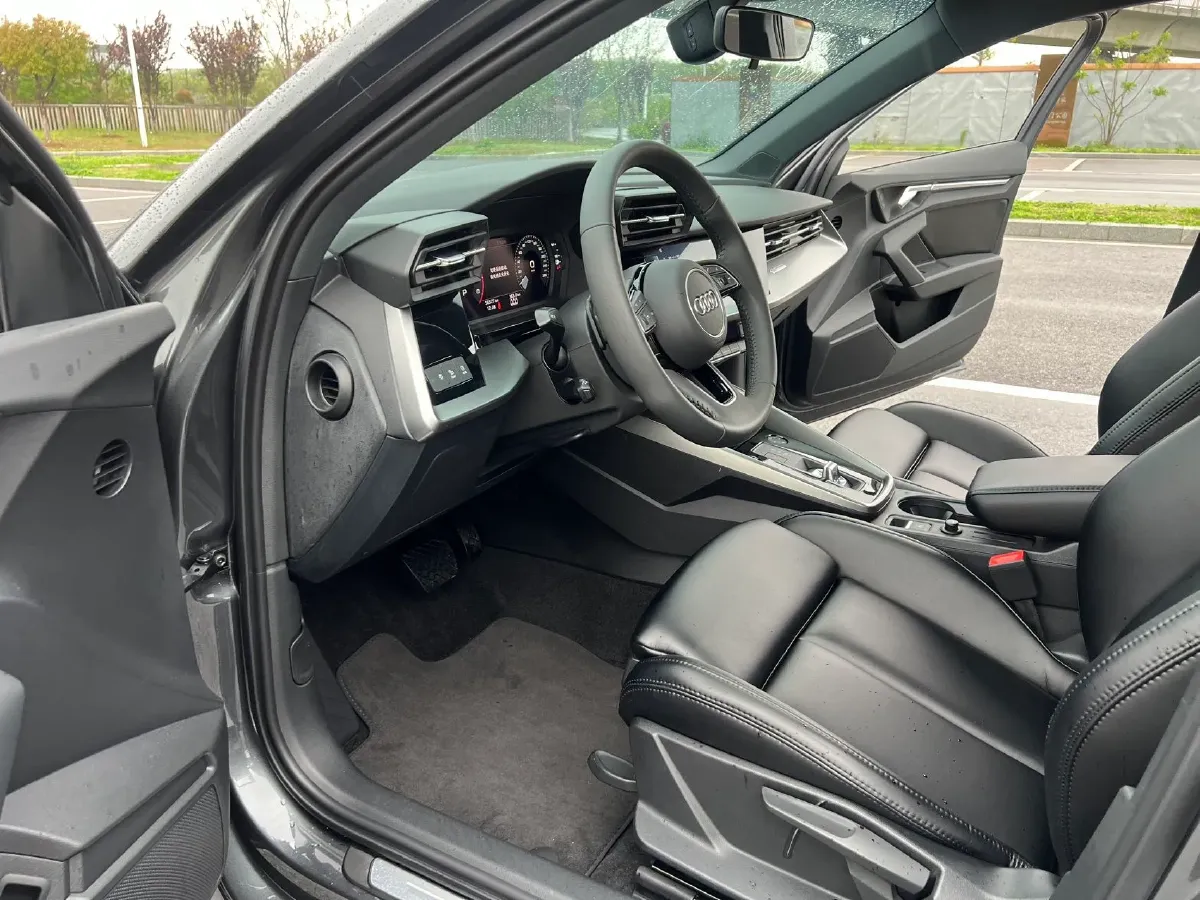 2021 Audi A3 1.4T 150HP L4 7DCT,autocango,china used car exporter,china ev exporter,chinese used car exporter,chinese used ev exporter