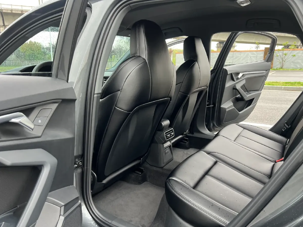 2021 Audi A3 1.4T 150HP L4 7DCT,autocango,china used car exporter,china ev exporter,chinese used car exporter,chinese used ev exporter