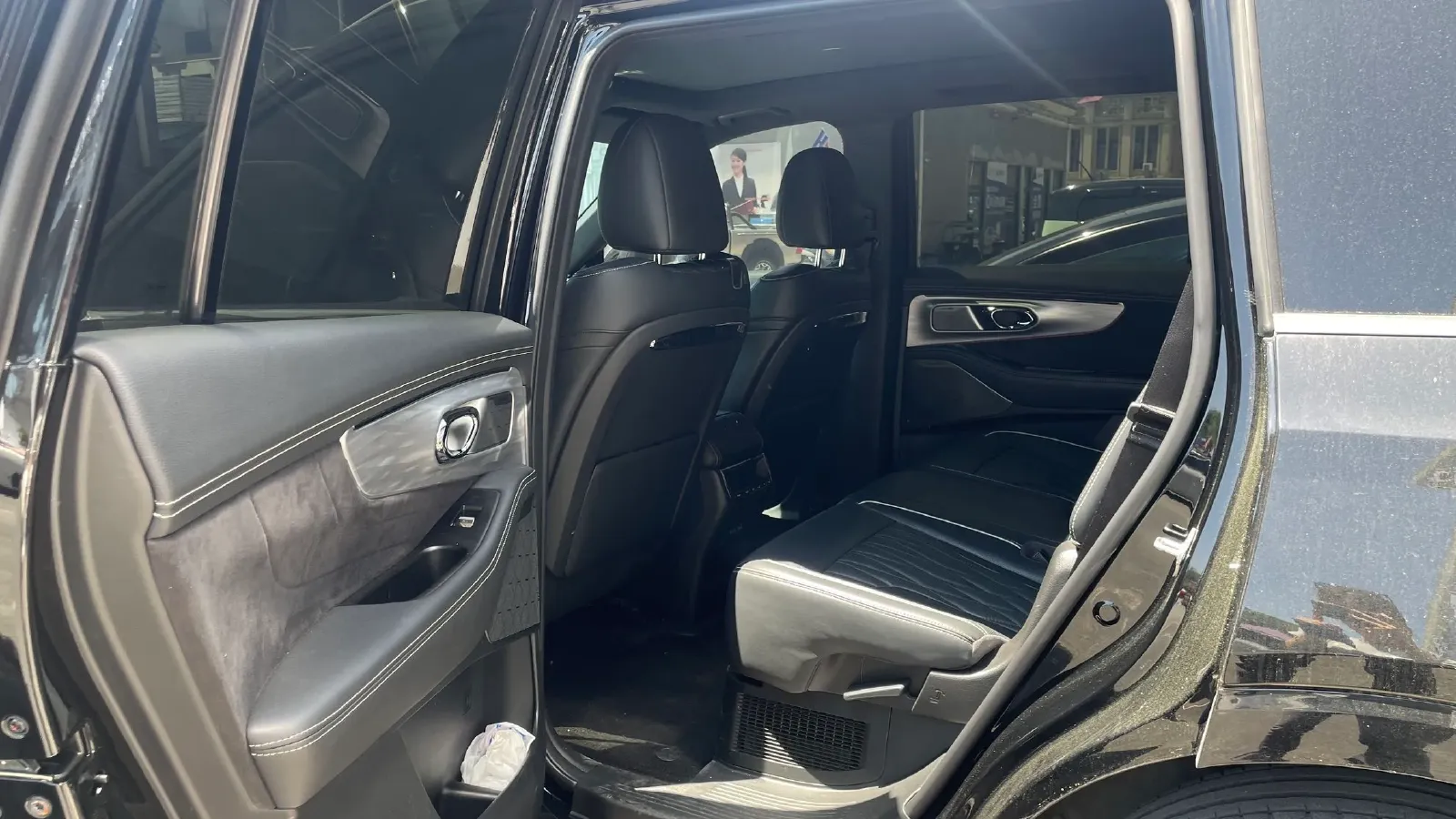 2024 GAC Trumpchi GS8 2.0T 190HP L4 E-CVT Hybrid,autocango,china used car exporter,china ev exporter,chinese used car exporter,chinese used ev exporter