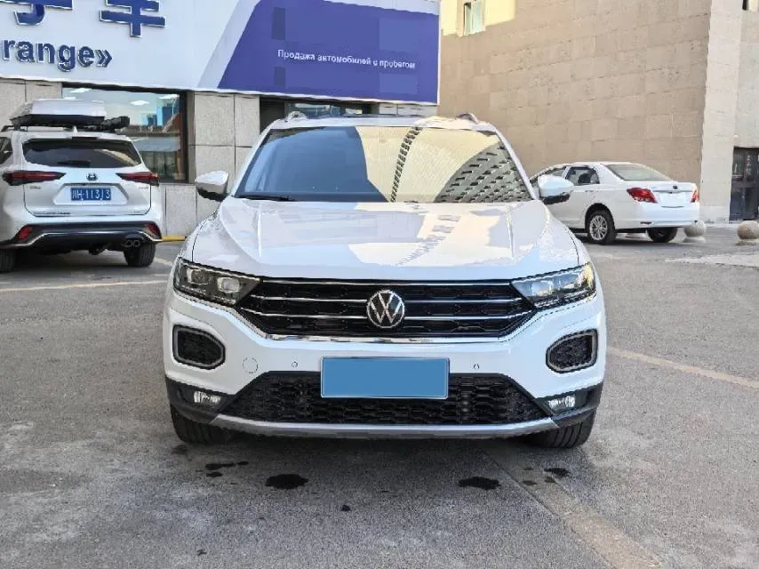 2022 Volkswagen T-Roc 1.4T 150HP L4 7DCT,autocango,china used car exporter,china ev exporter,chinese used car exporter,chinese used ev exporter