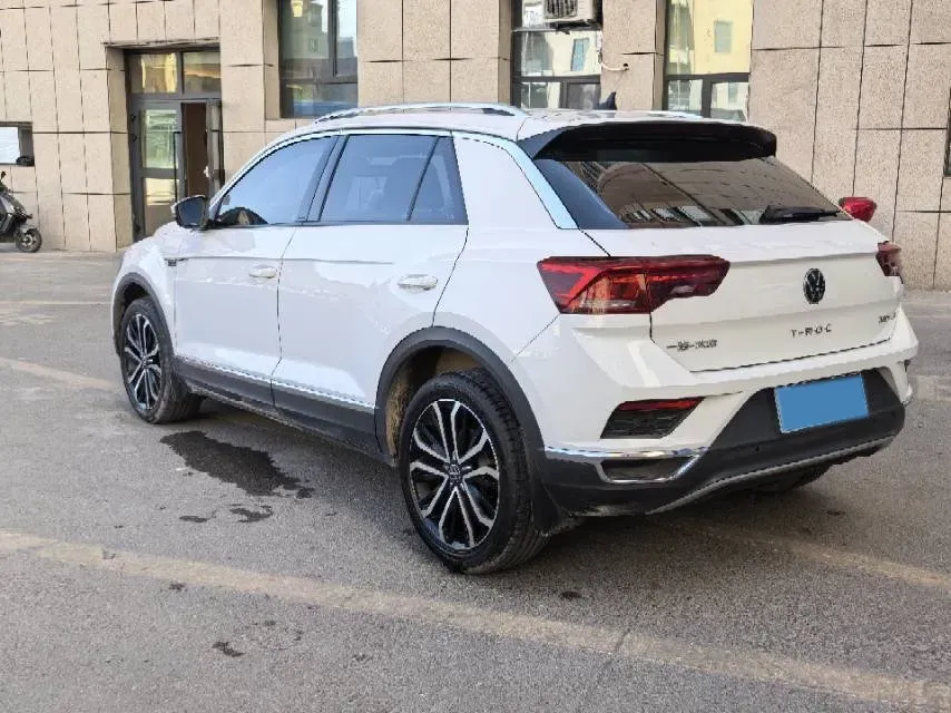 2022 Volkswagen T-Roc 1.4T 150HP L4 7DCT,autocango,china used car exporter,china ev exporter,chinese used car exporter,chinese used ev exporter