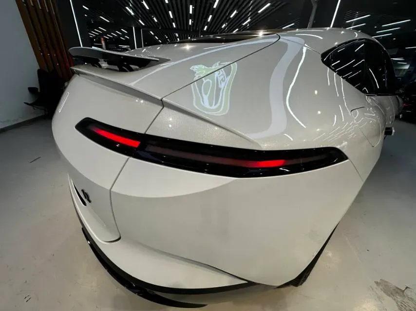 2025 Avatr 12 1.5T 156HP L4 REEV,autocango,china used car exporter,china ev exporter,chinese used car exporter,chinese used ev exporter