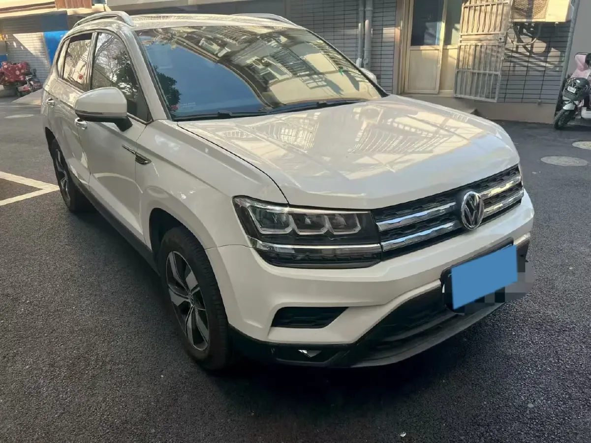 2022 Ford Transit 2.0T 202HP L4 6AT,autocango,china used car exporter,china ev exporter,chinese used car exporter,chinese used ev exporter