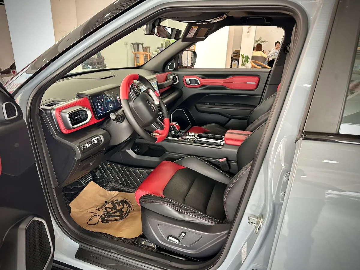 2020 Geely ICON 1.5T 177HP L3 7DCT,autocango,china used car exporter,china ev exporter,chinese used car exporter,chinese used ev exporter