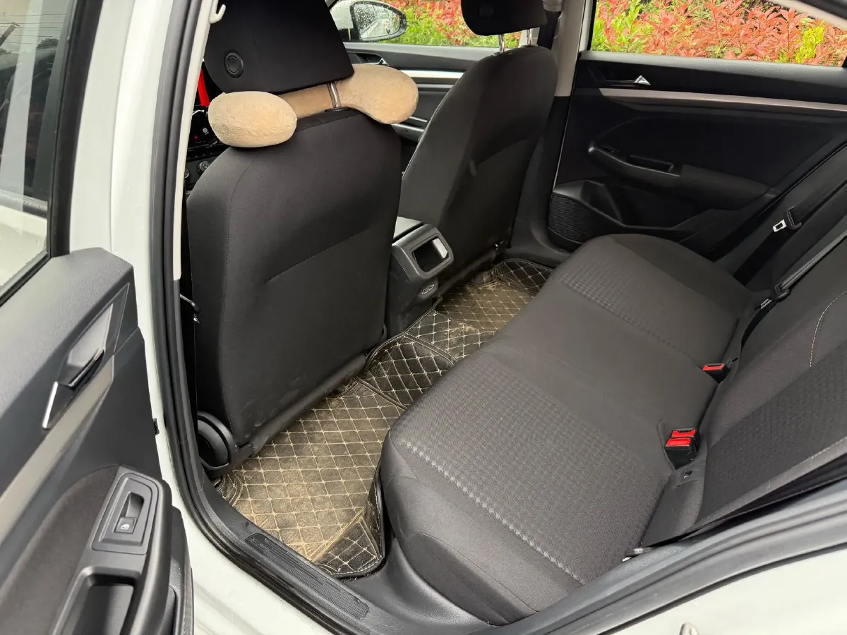 2021 Volkswagen Bora 1.5L 113HP L4 6AT,autocango,china used car exporter,china ev exporter,chinese used car exporter,chinese used ev exporter