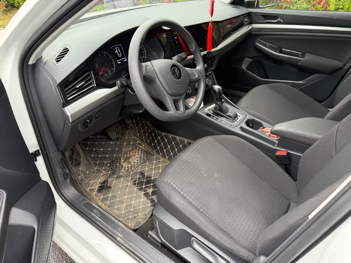 2021 Volkswagen Bora 1.5L 113HP L4 6AT,autocango,china used car exporter,china ev exporter,chinese used car exporter,chinese used ev exporter