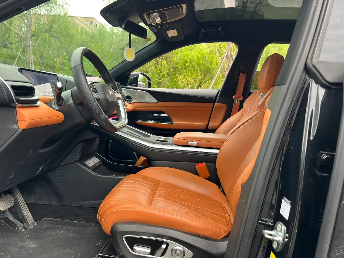 2024 Xpeng G9 BEV 78.2KWH,autocango,china used car exporter,china ev exporter,chinese used car exporter,chinese used ev exporter