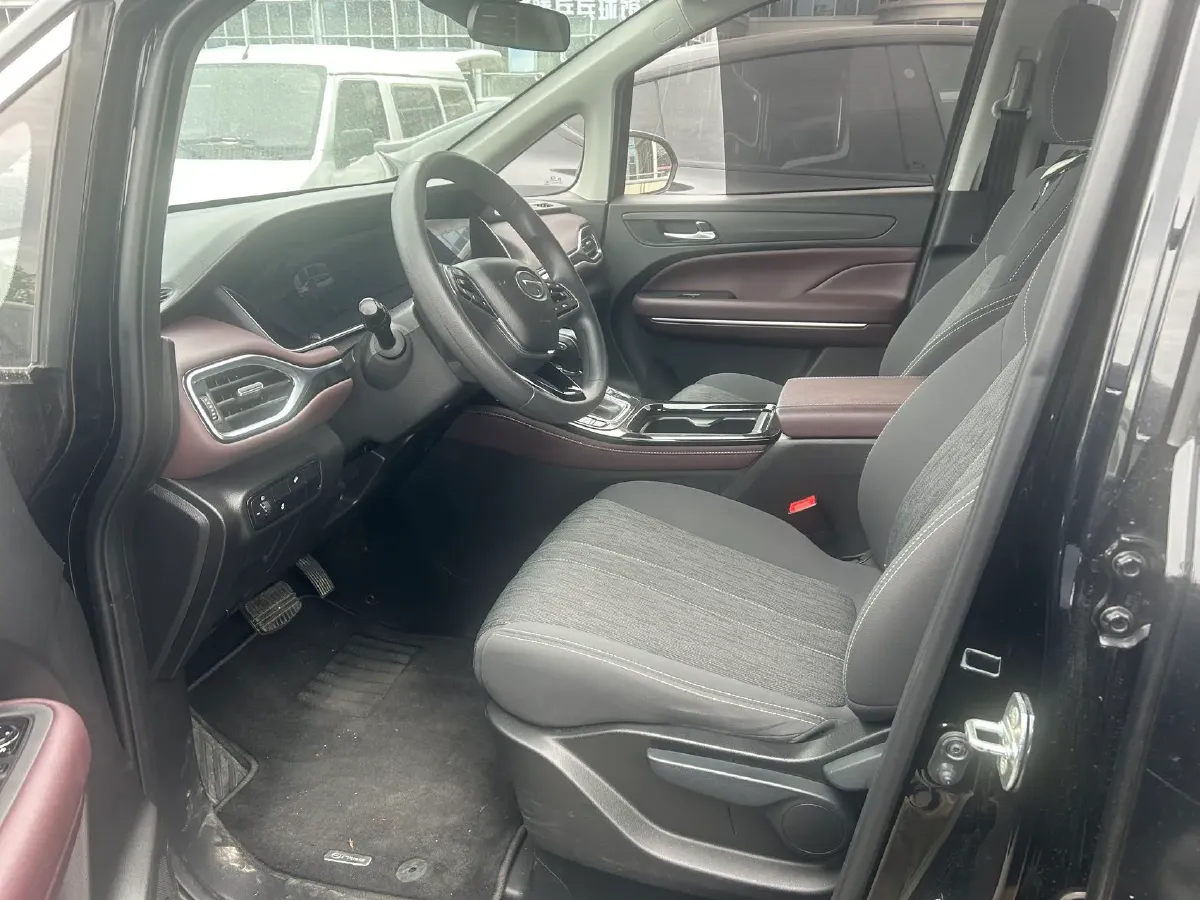 2023 GAC Trumpchi M6 1.5T 177HP L4 7DCT,autocango,china used car exporter,china ev exporter,chinese used car exporter,chinese used ev exporter