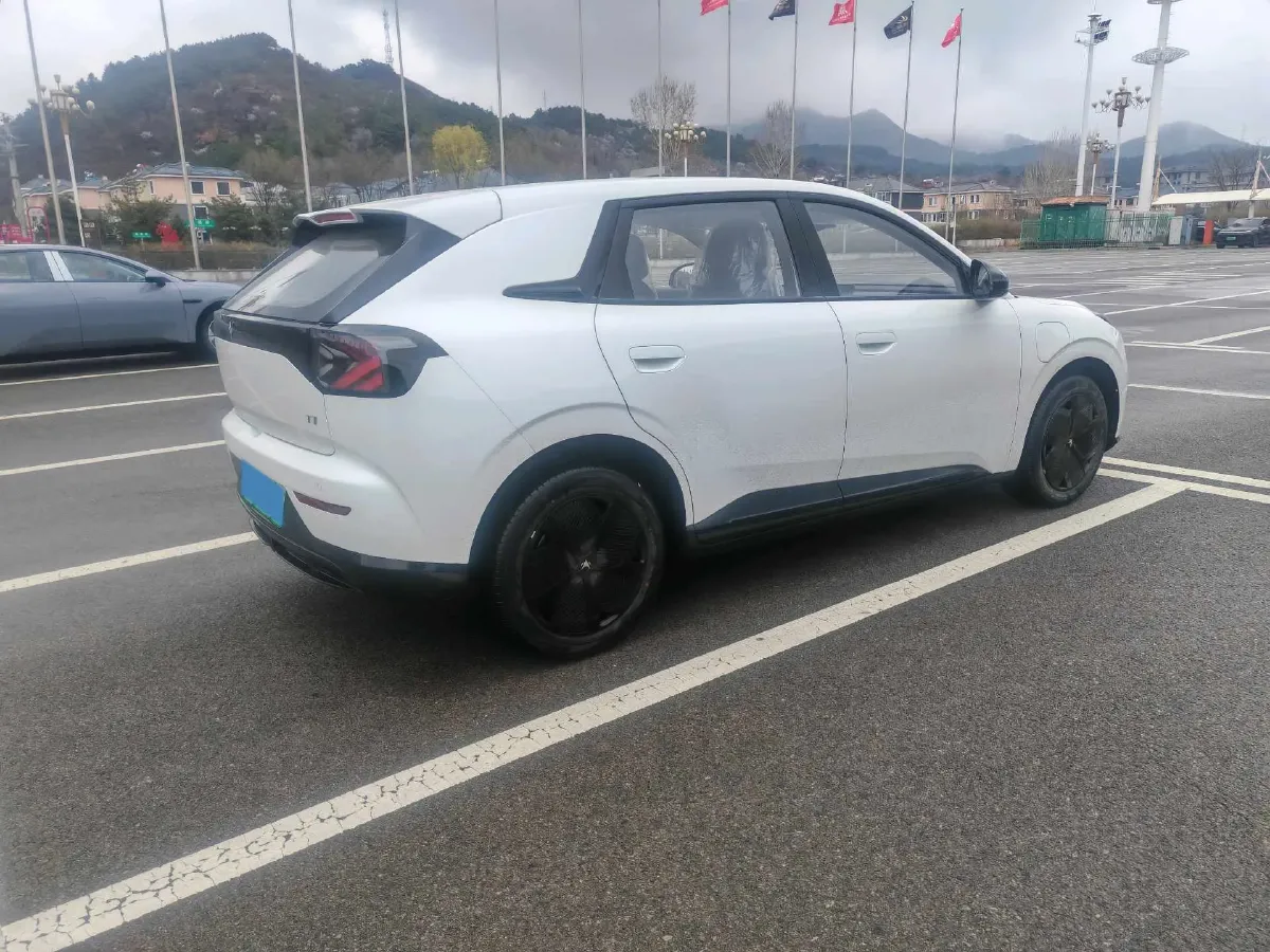 2025 WuLing HongGuang New Energy REEV 99HP REEV,autocango,china used car exporter,china ev exporter,chinese used car exporter,chinese used ev exporter