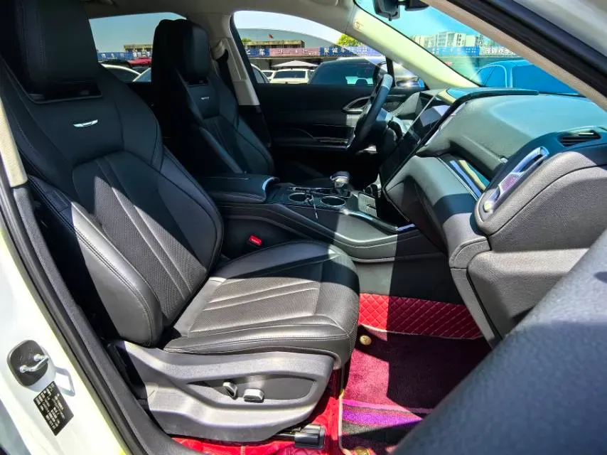 2023 HongQi HS3 1.5T 169HP L4 7DCT,autocango,china used car exporter,china ev exporter,chinese used car exporter,chinese used ev exporter