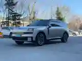 2025 LYNK&CO 900 2.0T 254HP L4 3DHT PHEV