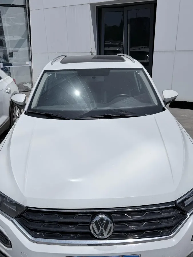2022 Volkswagen T-Roc 1.4T 150HP L4 7DCT,autocango,china used car exporter,china ev exporter,chinese used car exporter,chinese used ev exporter