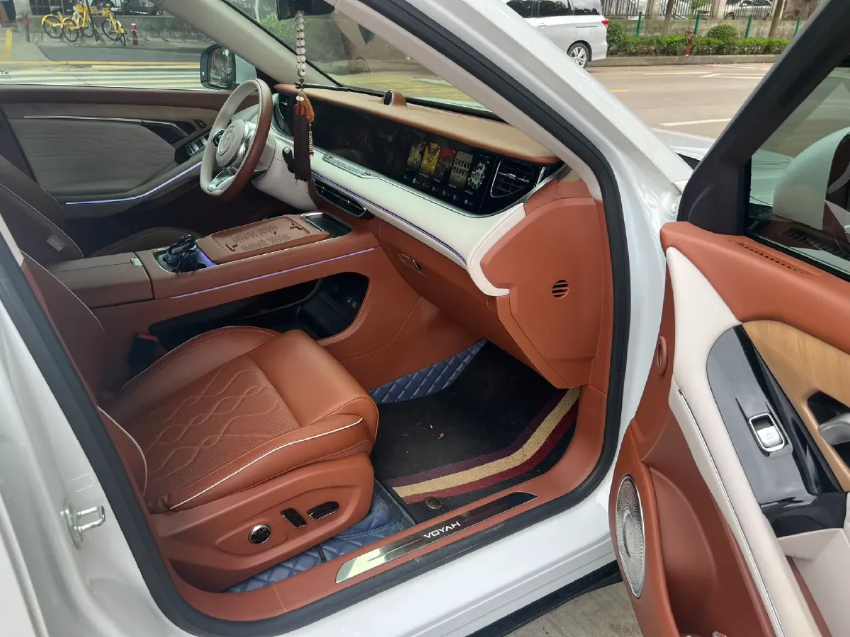 2024 Voyah FREE 1.5T 150HP L4 REEV 39.2KWH,autocango,china used car exporter,china ev exporter,chinese used car exporter,chinese used ev exporter