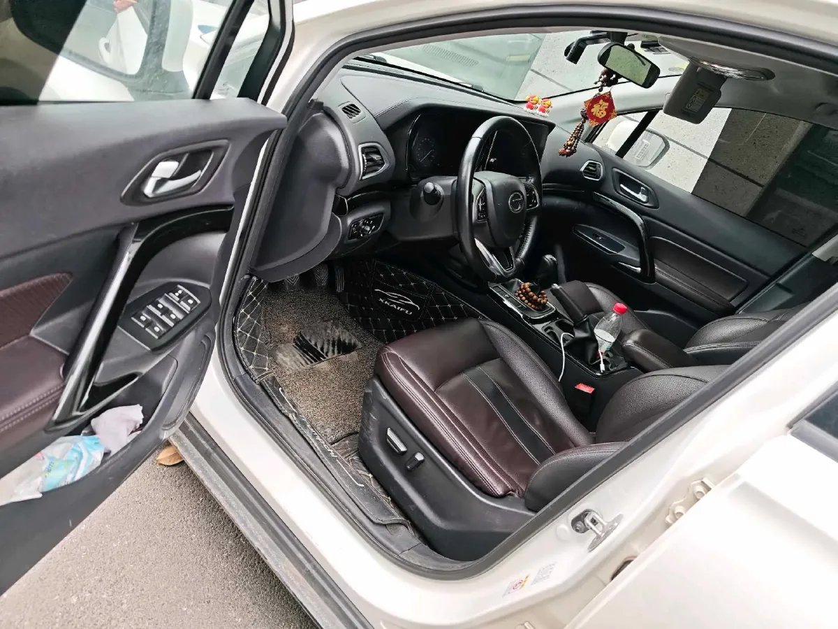 2018 GAC Trumpchi GS4 1.5T 152HP L4 6MT,autocango,china used car exporter,china ev exporter,chinese used car exporter,chinese used ev exporter