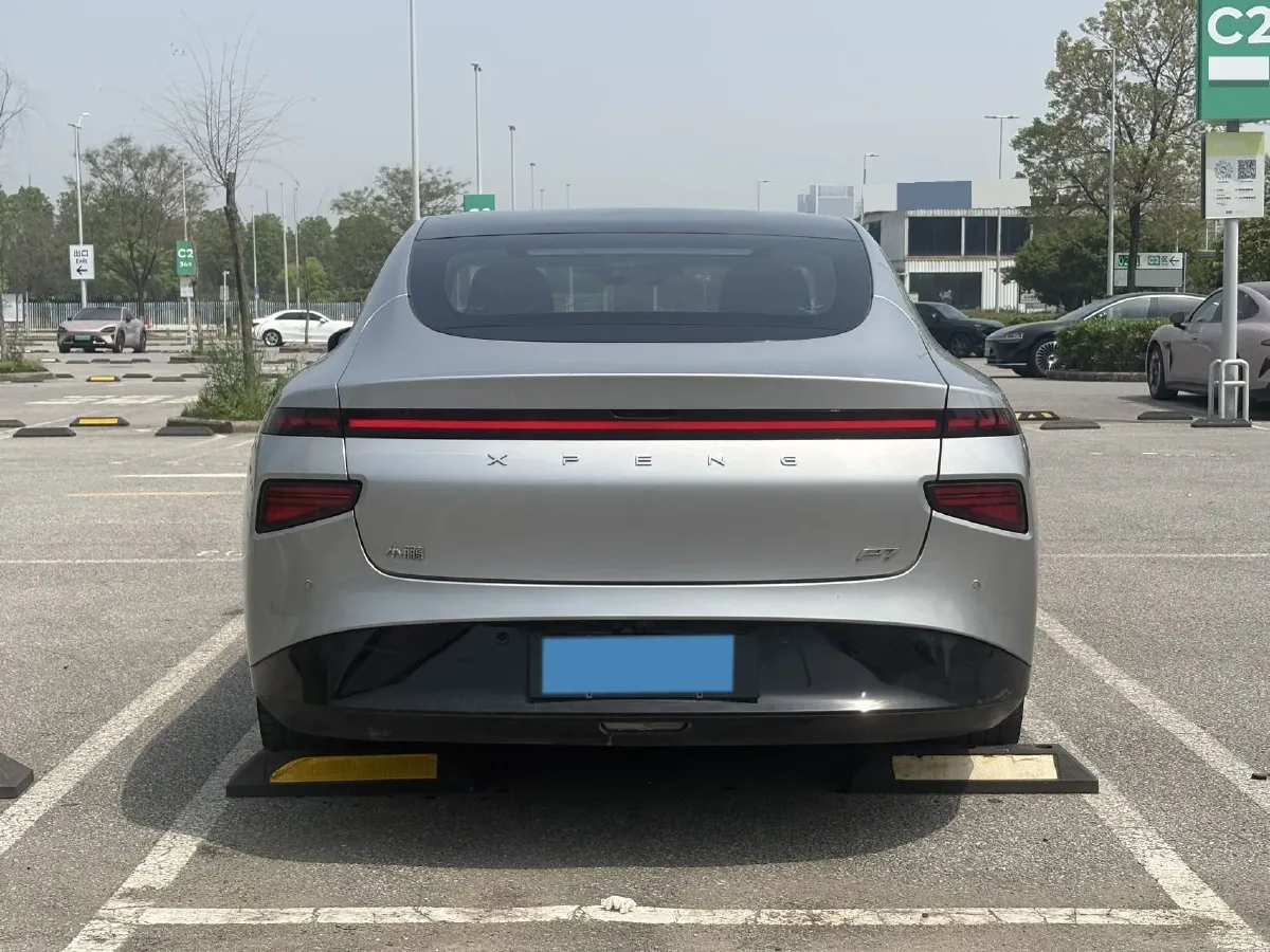 2020 DS 7 1.6T 215HP L4 8AT,autocango,china used car exporter,china ev exporter,chinese used car exporter,chinese used ev exporter
