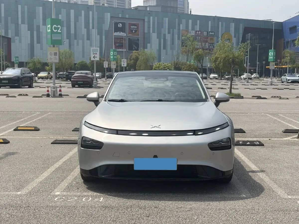 2020 DS 7 1.6T 215HP L4 8AT,autocango,china used car exporter,china ev exporter,chinese used car exporter,chinese used ev exporter