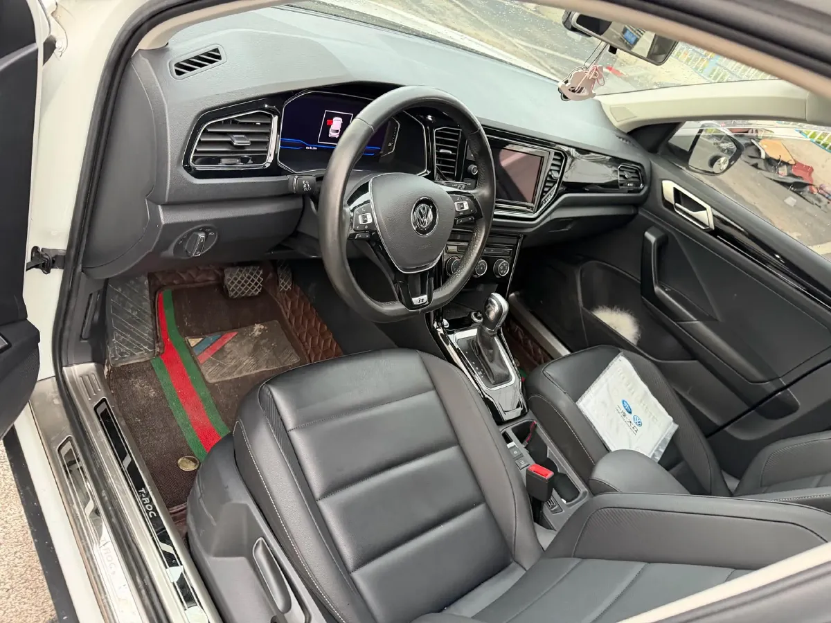 2019 Volkswagen T-Roc 1.4T 150HP L4 7DCT,autocango,china used car exporter,china ev exporter,chinese used car exporter,chinese used ev exporter