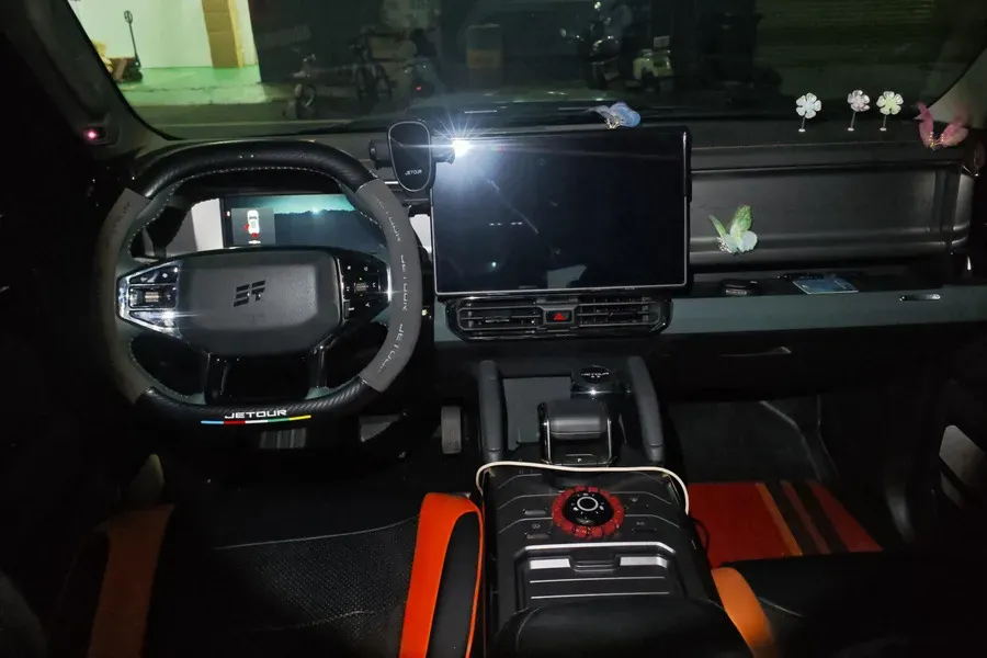 2023 Jetour Traveller 1.5T 184HP L4 7DCT,autocango,china used car exporter,china ev exporter,chinese used car exporter,chinese used ev exporter