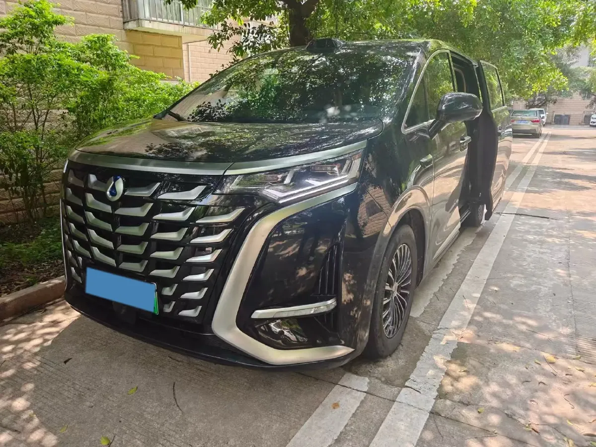 2025 Denza D9 1.5T 156HP L4 E-CVT PHEV 40KWH,autocango,china used car exporter,china ev exporter,chinese used car exporter,chinese used ev exporter