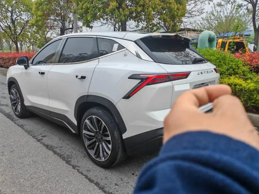 2022 Jetour DASHING 1.6T 197HP L4 7DCT,autocango,china used car exporter,china ev exporter,chinese used car exporter,chinese used ev exporter