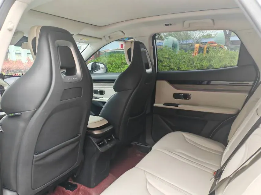 2022 Jetour DASHING 1.6T 197HP L4 7DCT,autocango,china used car exporter,china ev exporter,chinese used car exporter,chinese used ev exporter