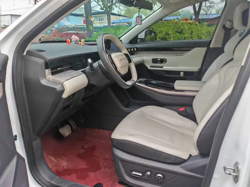 2022 Jetour DASHING 1.6T 197HP L4 7DCT,autocango,china used car exporter,china ev exporter,chinese used car exporter,chinese used ev exporter