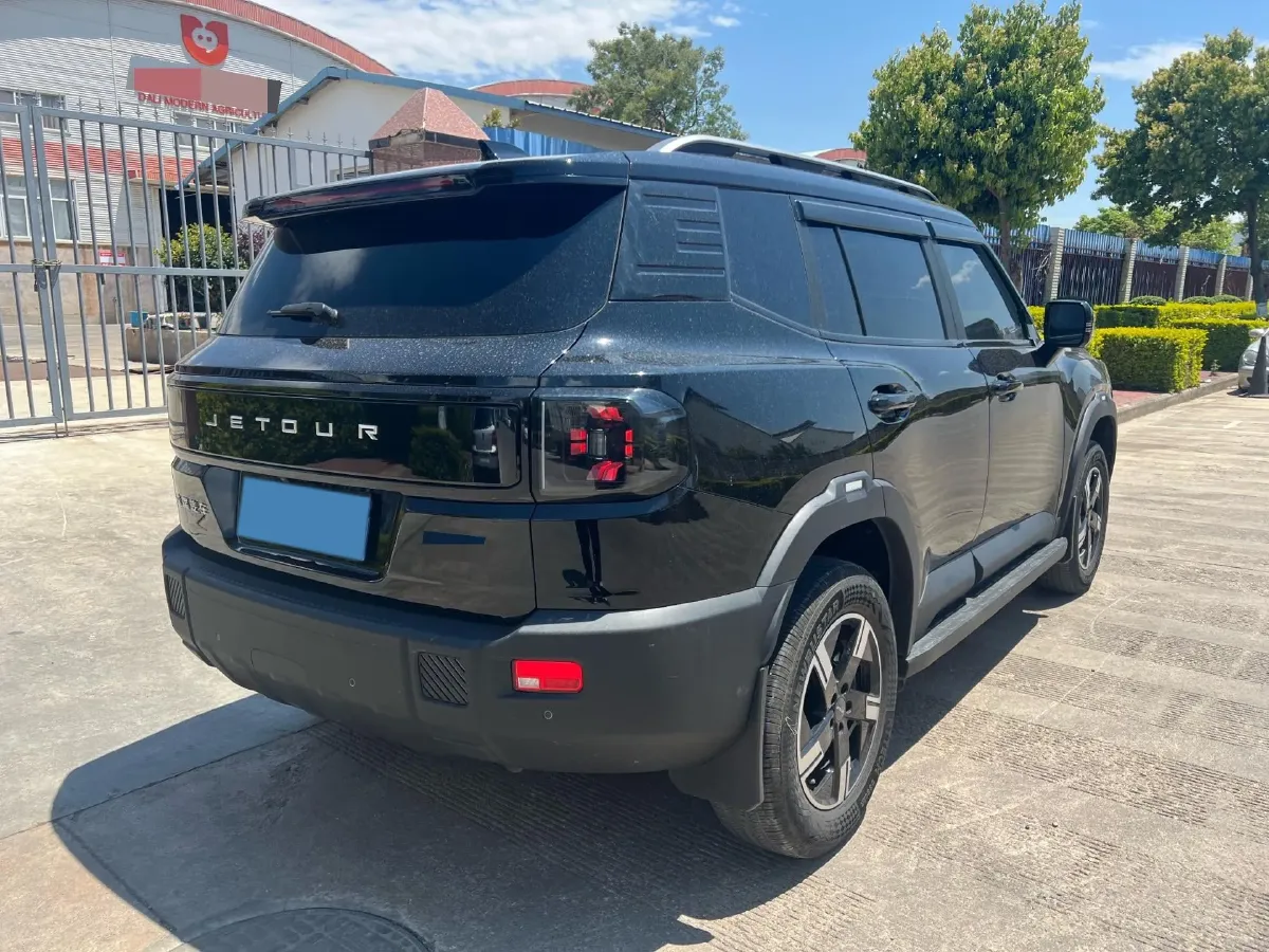 2025 Jetour Traveller 1.5T 184HP L4 7DCT,autocango,china used car exporter,china ev exporter,chinese used car exporter,chinese used ev exporter