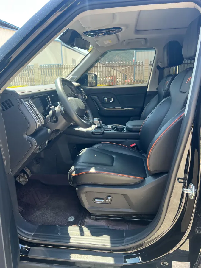 2025 Jetour Traveller 1.5T 184HP L4 7DCT,autocango,china used car exporter,china ev exporter,chinese used car exporter,chinese used ev exporter