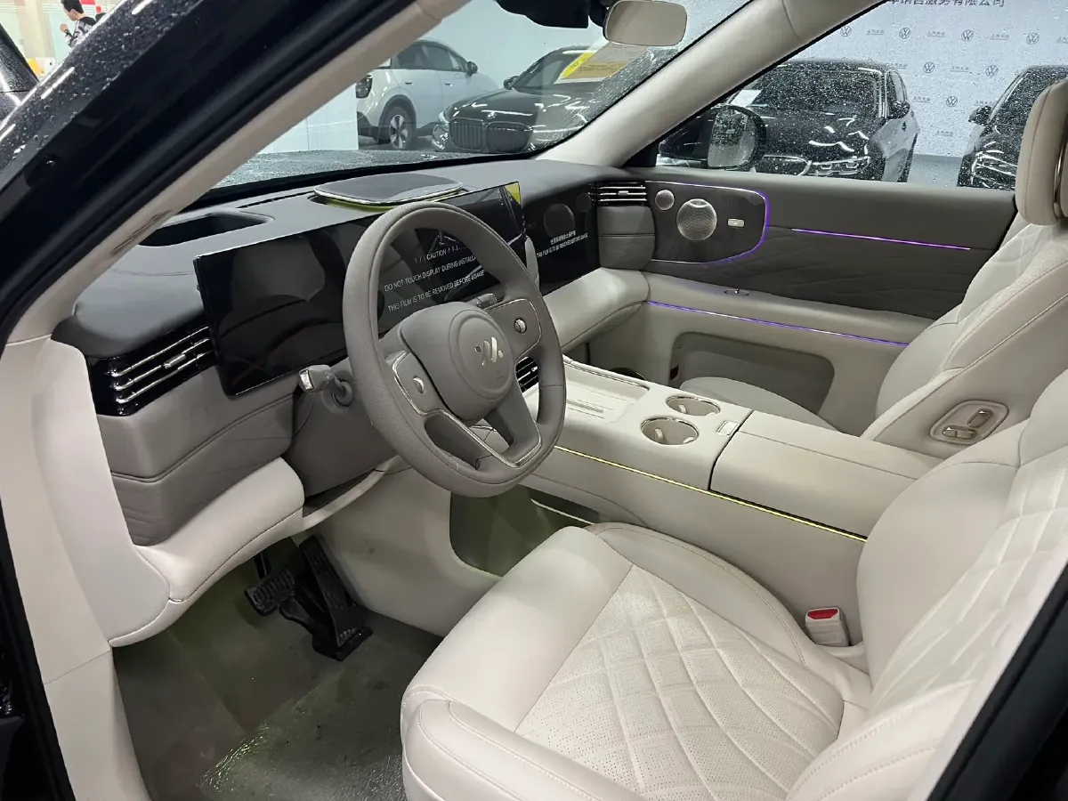 2026 IM LS9 REEV 155HP REEV,autocango,china used car exporter,china ev exporter,chinese used car exporter,chinese used ev exporter