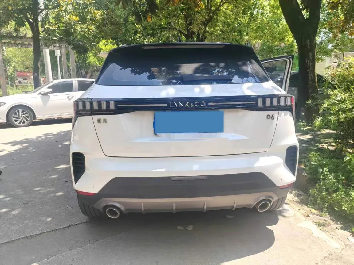 2020 LYNK&CO 06 1.5T 177HP L3 7DCT,autocango,china used car exporter,china ev exporter,chinese used car exporter,chinese used ev exporter