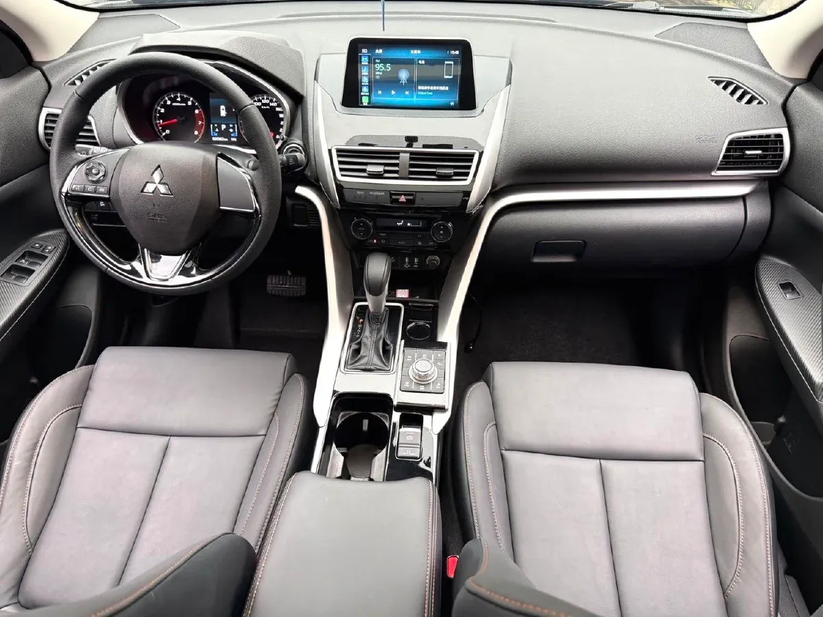 2021 Mitsubishi Eclipse Cross 1.5T 170HP L4 CVT,autocango,china used car exporter,china ev exporter,chinese used car exporter,chinese used ev exporter