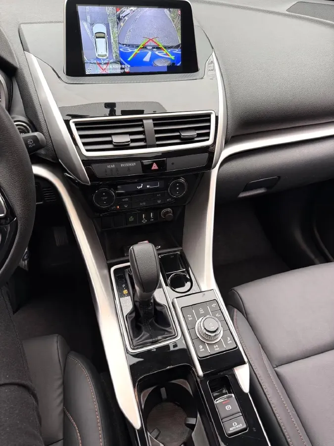 2021 Mitsubishi Eclipse Cross 1.5T 170HP L4 CVT,autocango,china used car exporter,china ev exporter,chinese used car exporter,chinese used ev exporter