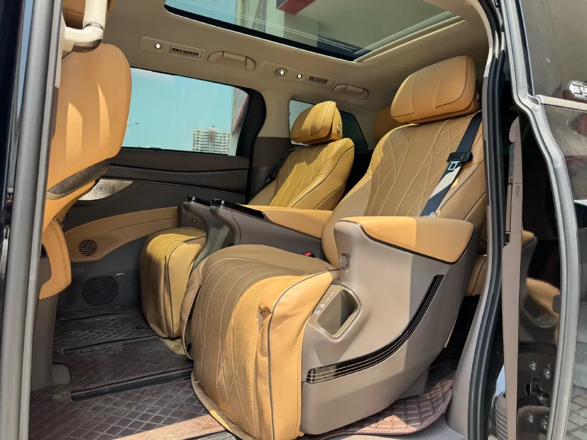 2022 HongQi HS7 3.0T 337HP V6 8AT,autocango,china used car exporter,china ev exporter,chinese used car exporter,chinese used ev exporter