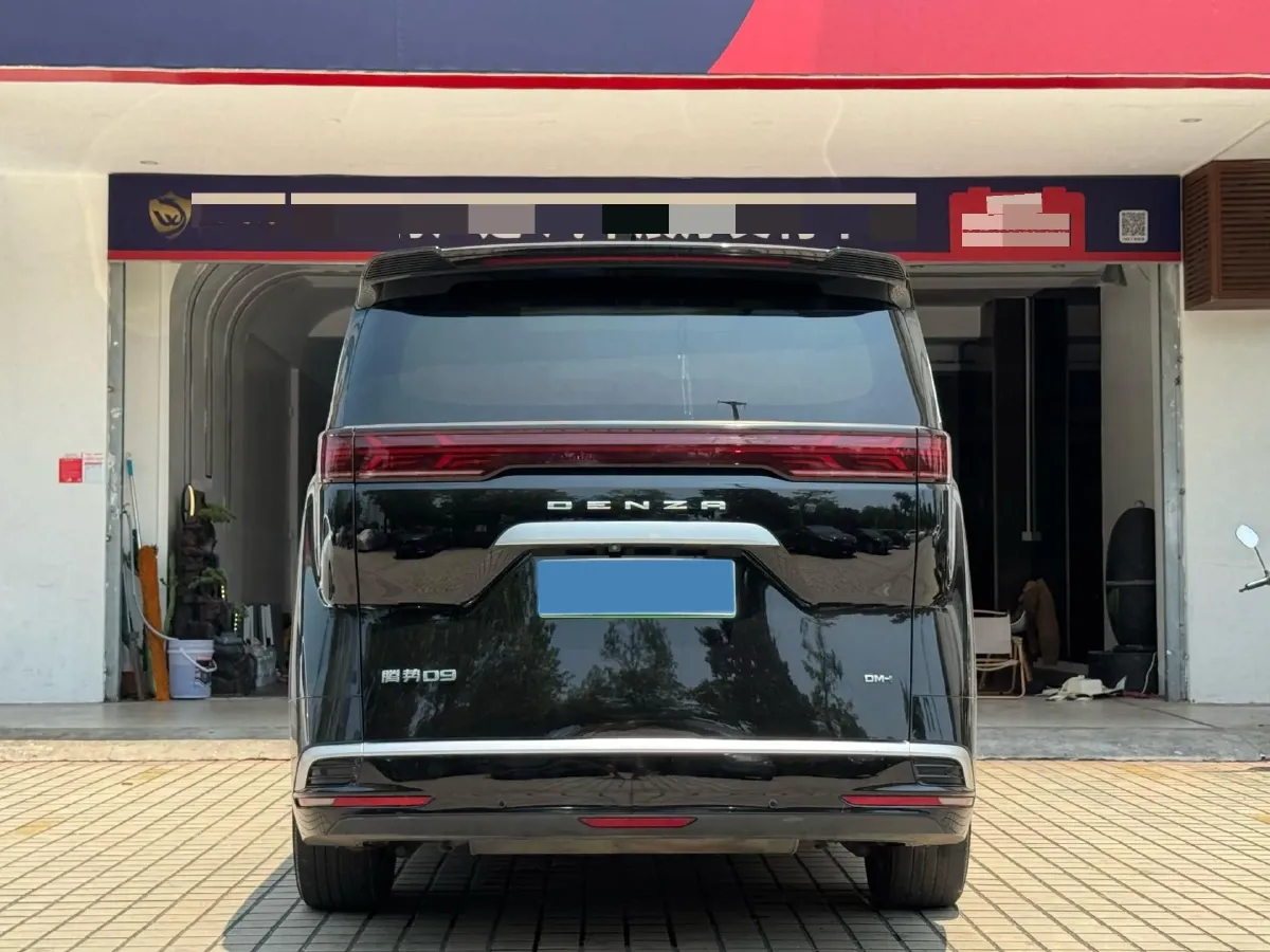 2022 HongQi HS7 3.0T 337HP V6 8AT,autocango,china used car exporter,china ev exporter,chinese used car exporter,chinese used ev exporter