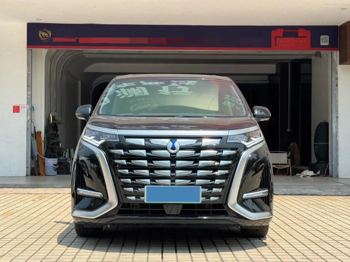 2022 HongQi HS7 3.0T 337HP V6 8AT,autocango,china used car exporter,china ev exporter,chinese used car exporter,chinese used ev exporter