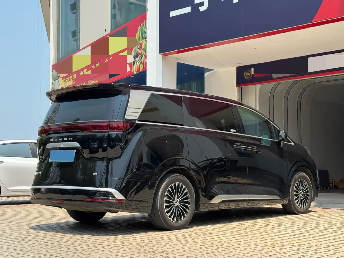 2022 HongQi HS7 3.0T 337HP V6 8AT,autocango,china used car exporter,china ev exporter,chinese used car exporter,chinese used ev exporter