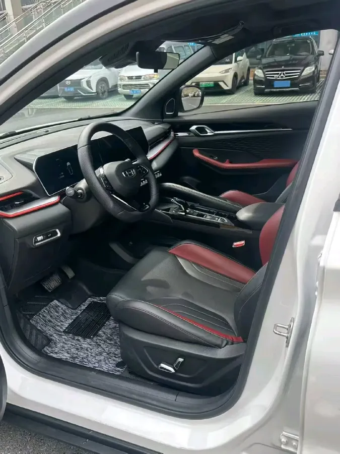 2023 Geely Coolray 1.5T 181HP L4 7DCT,autocango,china used car exporter,china ev exporter,chinese used car exporter,chinese used ev exporter