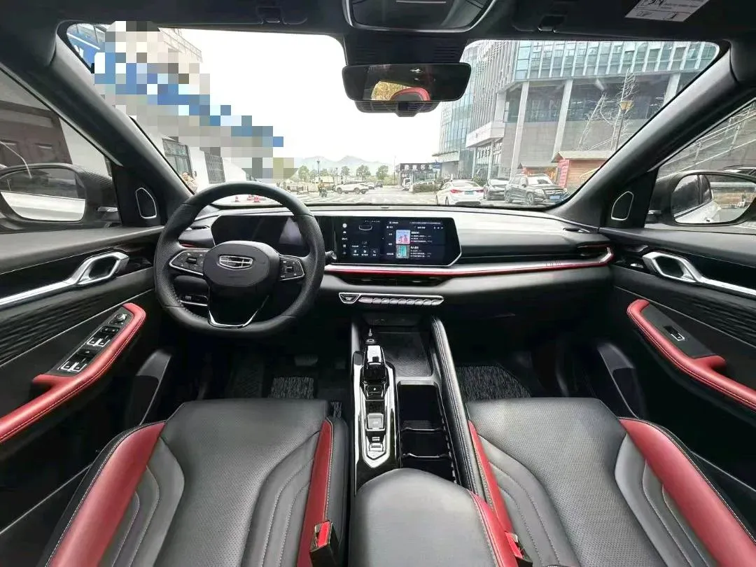 2023 Geely Coolray 1.5T 181HP L4 7DCT,autocango,china used car exporter,china ev exporter,chinese used car exporter,chinese used ev exporter