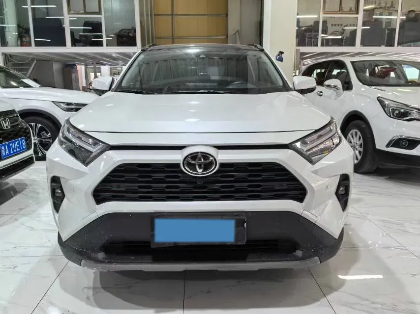 2024 Toyota RAV4 2.0L 171HP L4 CVT,autocango,china used car exporter,china ev exporter,chinese used car exporter,chinese used ev exporter