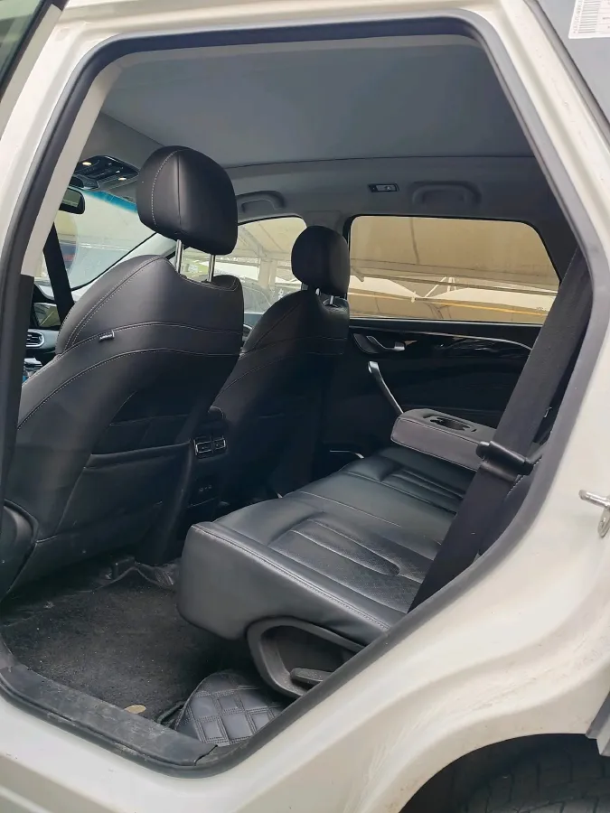 2020 Jetour X90 1.6T 197HP L4 7DCT,autocango,china used car exporter,china ev exporter,chinese used car exporter,chinese used ev exporter