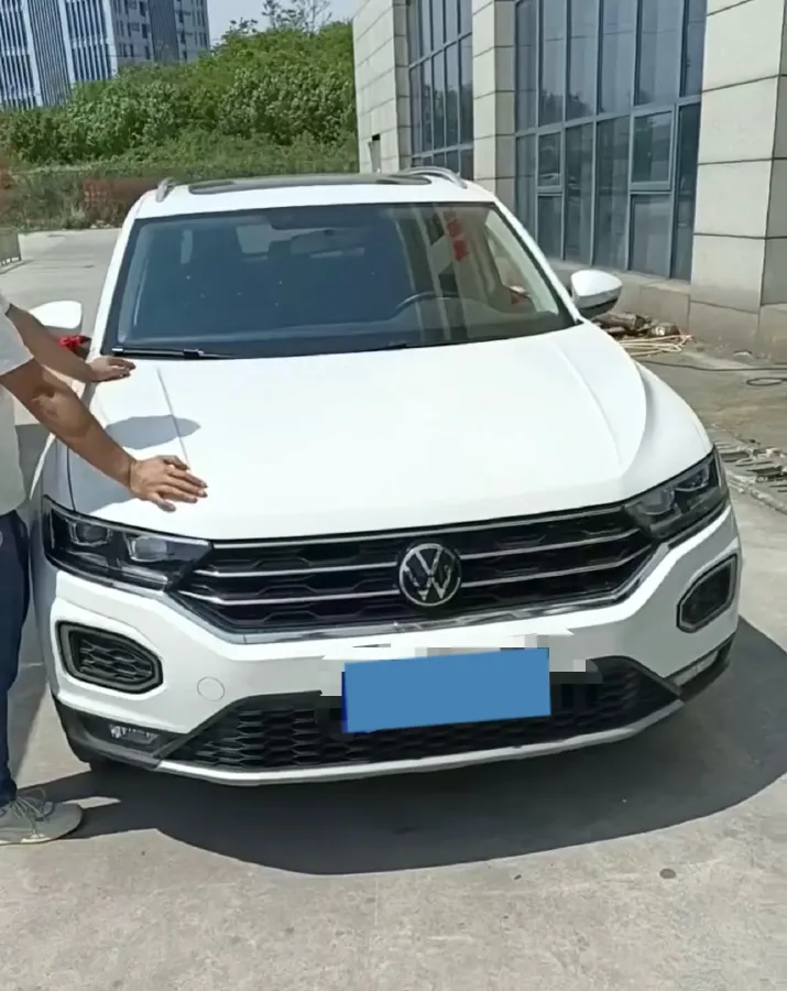2021 Volkswagen T-Roc 1.4T 150HP L4 7DCT,autocango,china used car exporter,china ev exporter,chinese used car exporter,chinese used ev exporter