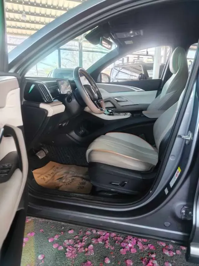 2023 BYD Song Pro 1.5L 110HP L4 E-CVT PHEV 18.3KWH,autocango,china used car exporter,china ev exporter,chinese used car exporter,chinese used ev exporter