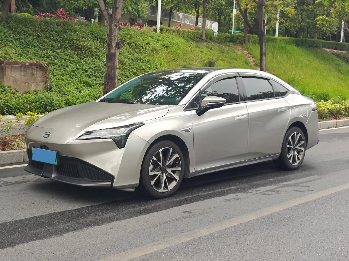 2022 ChangAn Oshan Z6 1.5T 170HP L4 6TCT PHEV 28.4KWH,autocango,china used car exporter,china ev exporter,chinese used car exporter,chinese used ev exporter