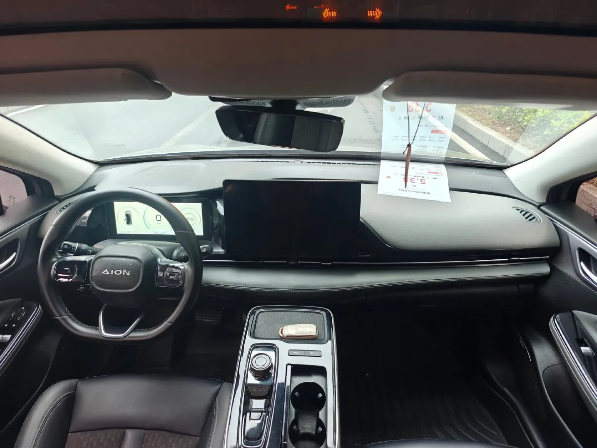 2022 ChangAn Oshan Z6 1.5T 170HP L4 6TCT PHEV 28.4KWH,autocango,china used car exporter,china ev exporter,chinese used car exporter,chinese used ev exporter