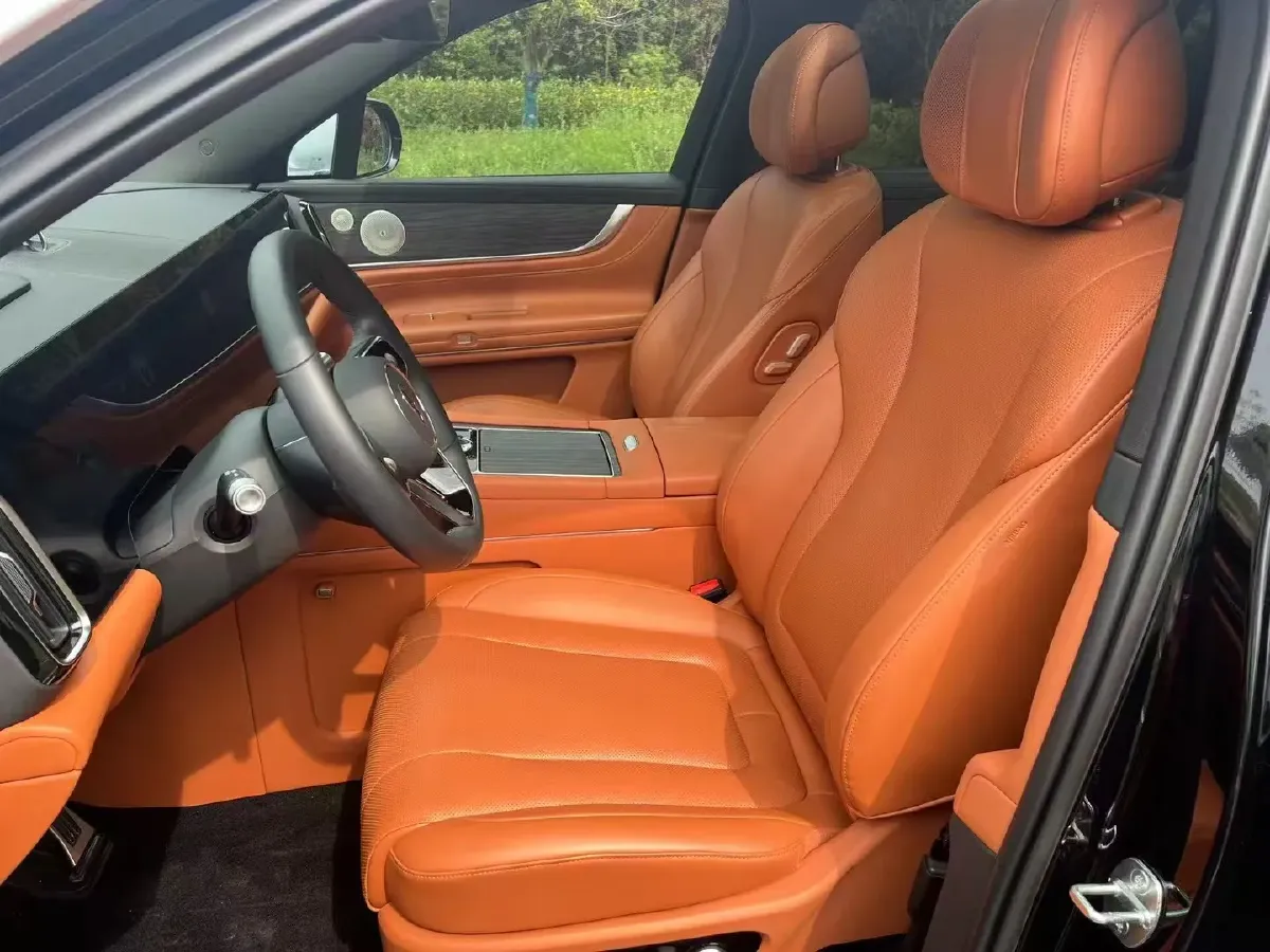 2024 AITO AITO M9 1.5T 152HP L4 REEV 42KWH,autocango,china used car exporter,china ev exporter,chinese used car exporter,chinese used ev exporter