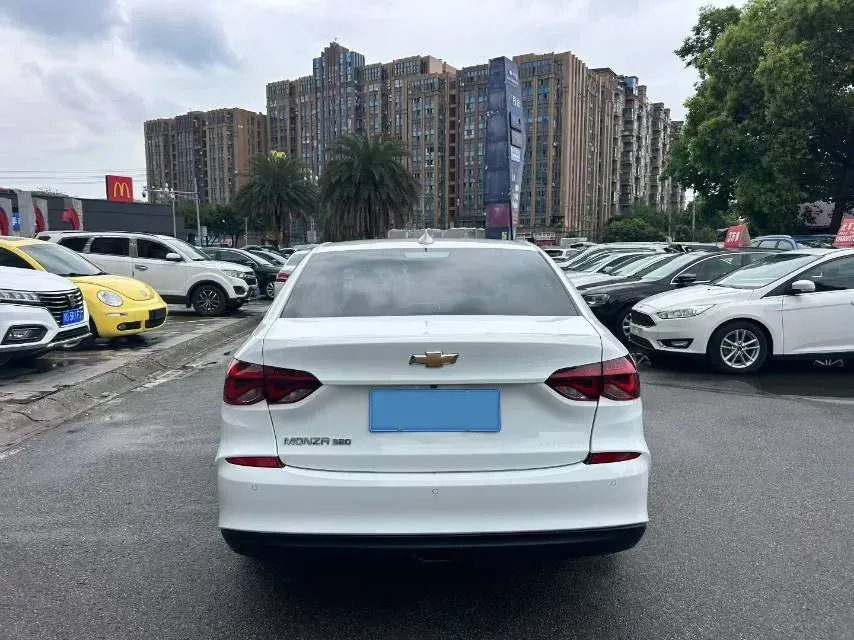 2021 Chevrolet Monza 1.5L 113HP L4 6AT,autocango,china used car exporter,china ev exporter,chinese used car exporter,chinese used ev exporter
