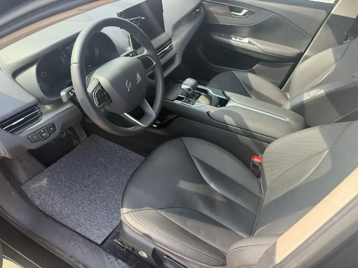 2022 HongQi E-QM5 BEV 54KWH,autocango,china used car exporter,china ev exporter,chinese used car exporter,chinese used ev exporter