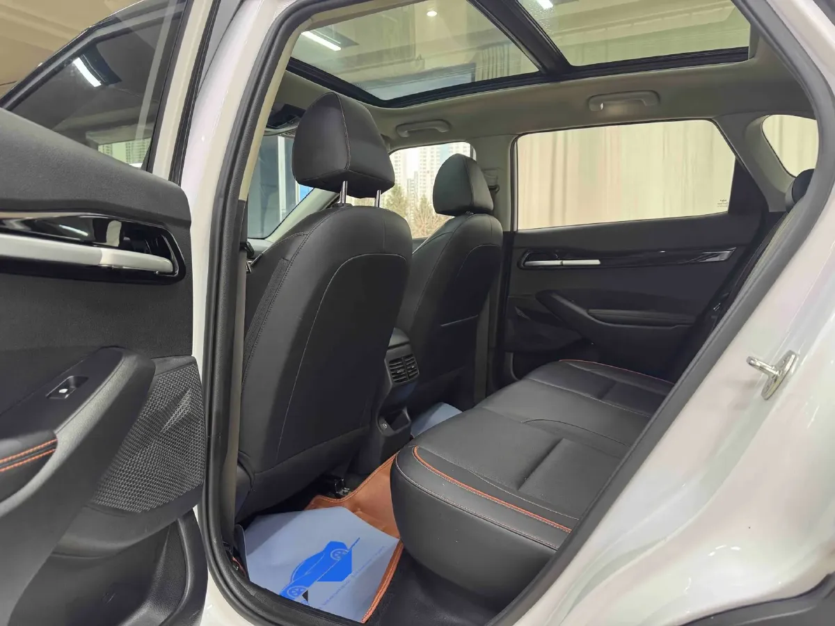 2023 Kia Seltos 1.5L 115HP L4 CVT,autocango,china used car exporter,china ev exporter,chinese used car exporter,chinese used ev exporter