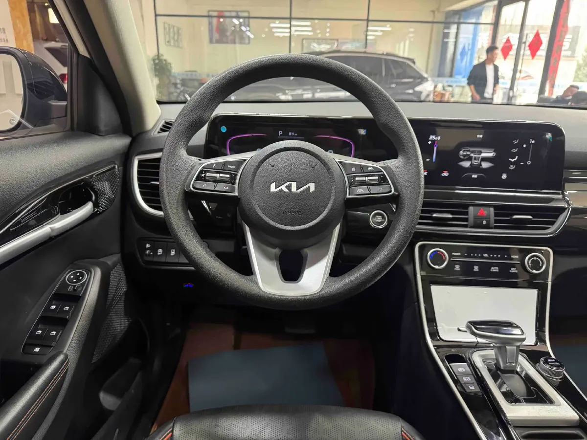 2023 Kia Seltos 1.5L 115HP L4 CVT,autocango,china used car exporter,china ev exporter,chinese used car exporter,chinese used ev exporter