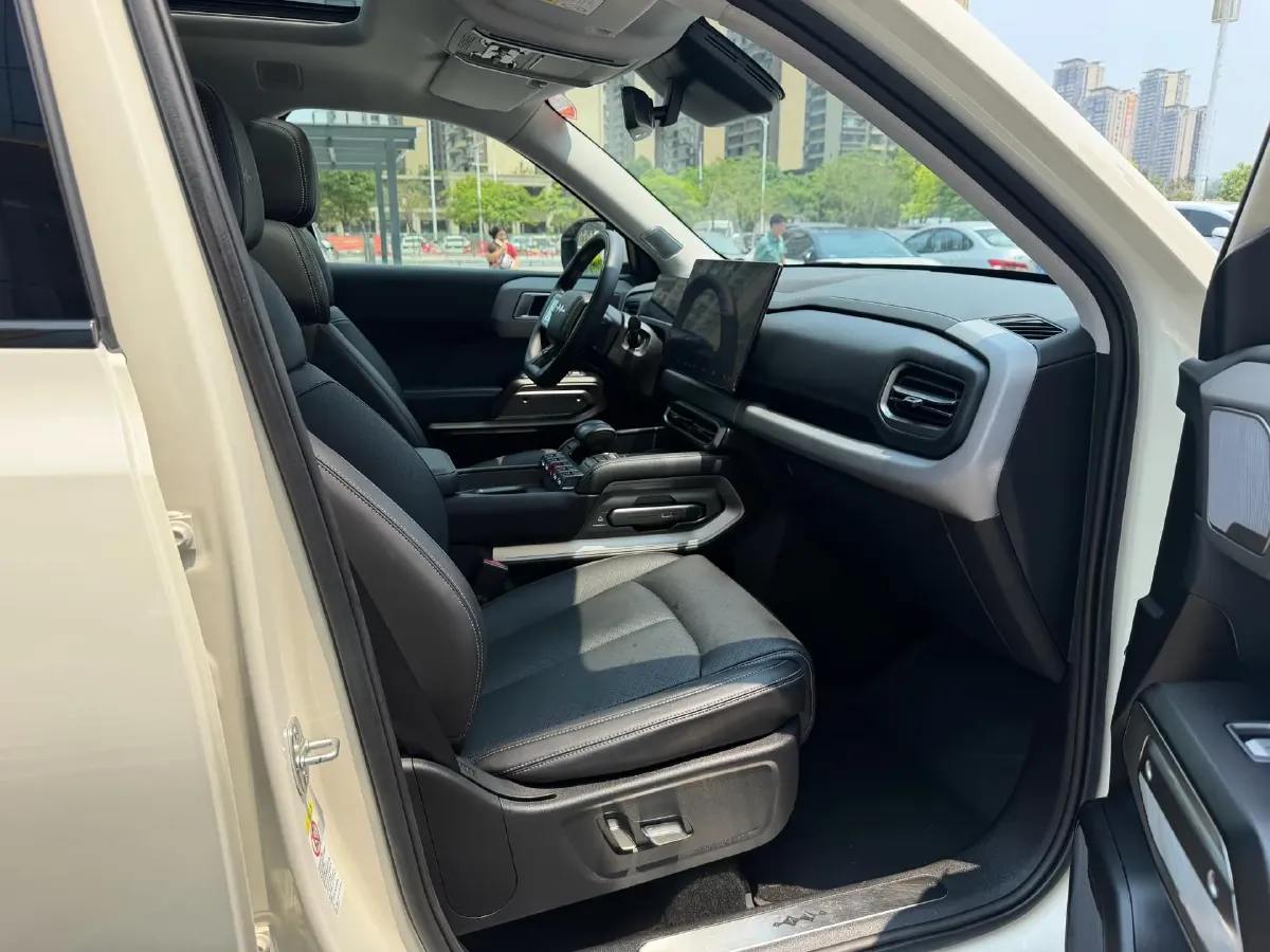 2025 FangChengBao Tai 3 BEV,autocango,china used car exporter,china ev exporter,chinese used car exporter,chinese used ev exporter